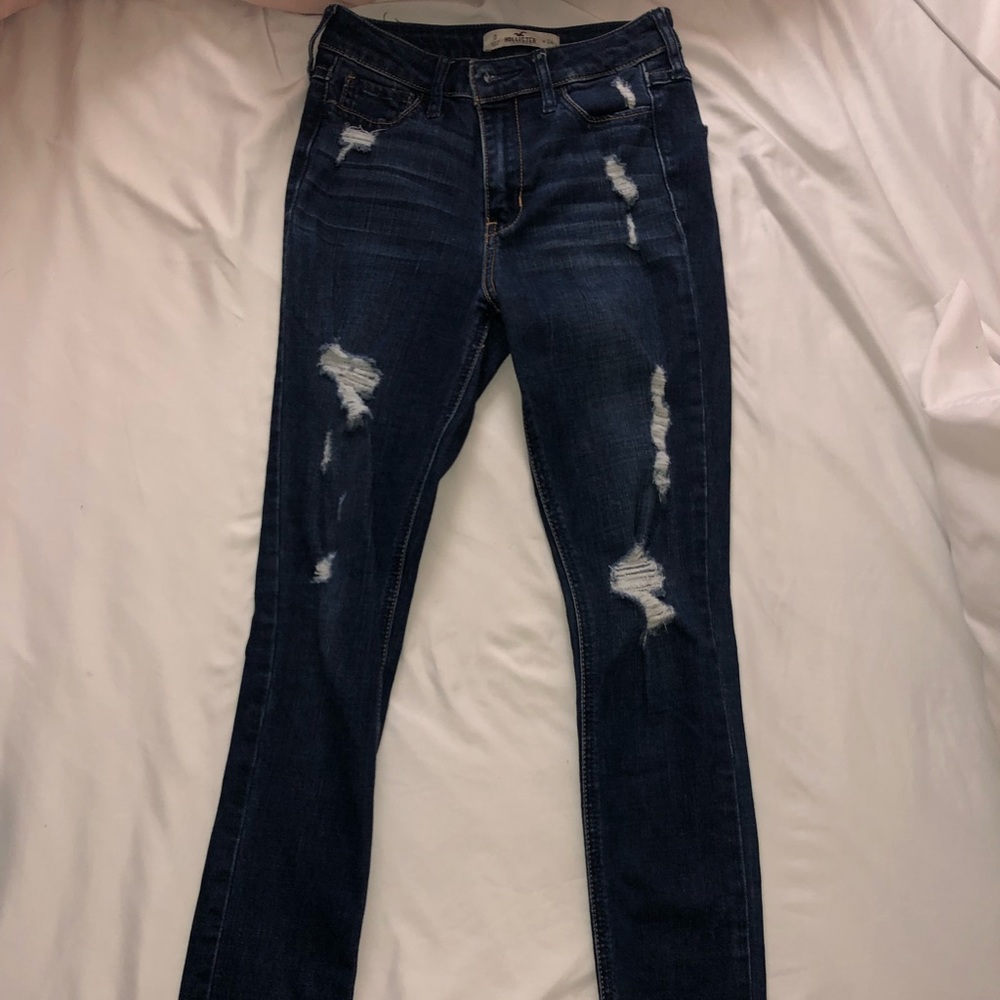 Hollister High-Rise Skinny Jean